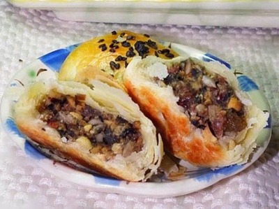 蛋黄酥伍仁月饼