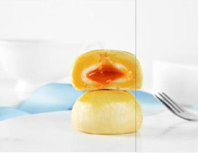 雪媚娘爆浆流心月饼